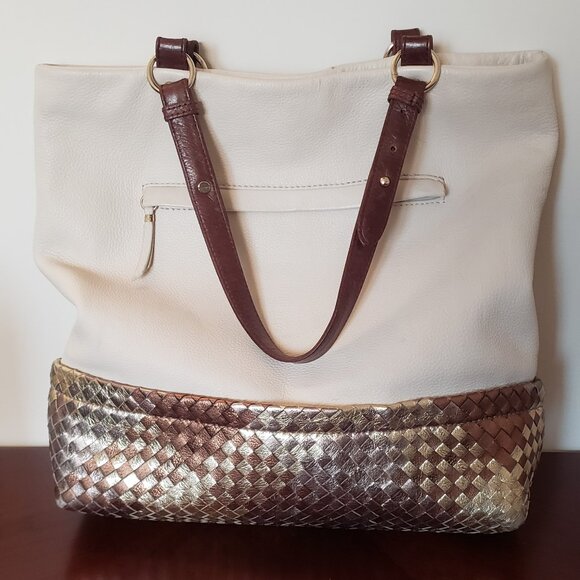 ELLIOTT LUCCA BIG WHITE PEBBLED LEATHER  BAG WITH GOLD TONES DECORATION. - Picture 2 of 12